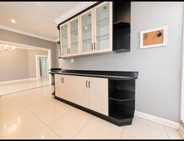 4 BEDROOM HOUSE FOR SALE IN BRACKENDOWNS